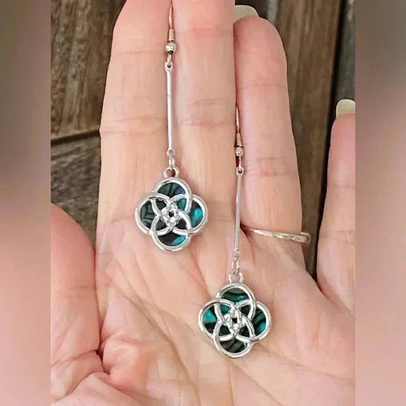 Beautiful Abalone Silver Tone Celtic Knot Drop Earrings A - Picture 1 of 2